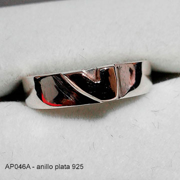 AP046A anillo plata 925